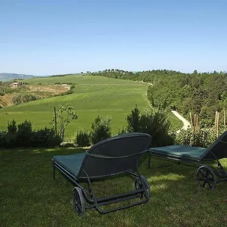 Oda ve Kahvaltı Casale A Poggiano 2*