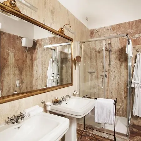 Bed & Breakfast Casale A Poggiano 2*