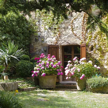 Casale A Poggiano Bed & Breakfast 2*